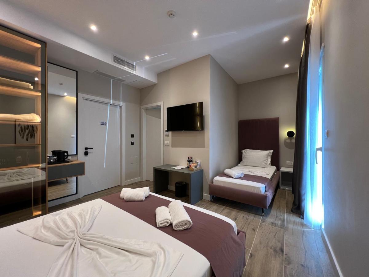 Domus Hotel & Apartments Shëngjin Εξωτερικό φωτογραφία