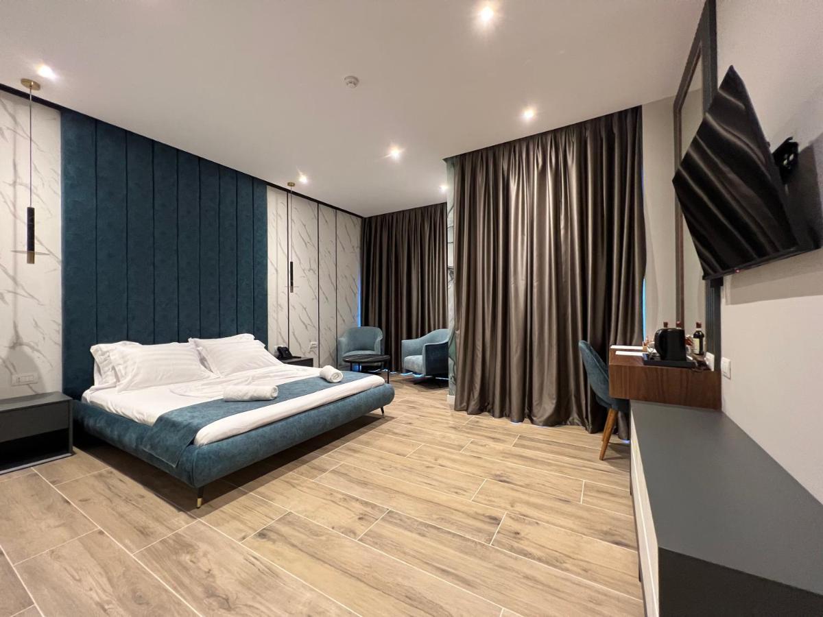 Domus Hotel & Apartments Shëngjin Εξωτερικό φωτογραφία