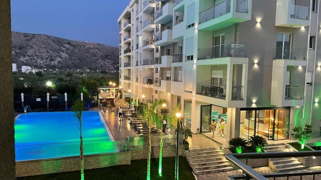 Domus Hotel & Apartments Shëngjin Εξωτερικό φωτογραφία