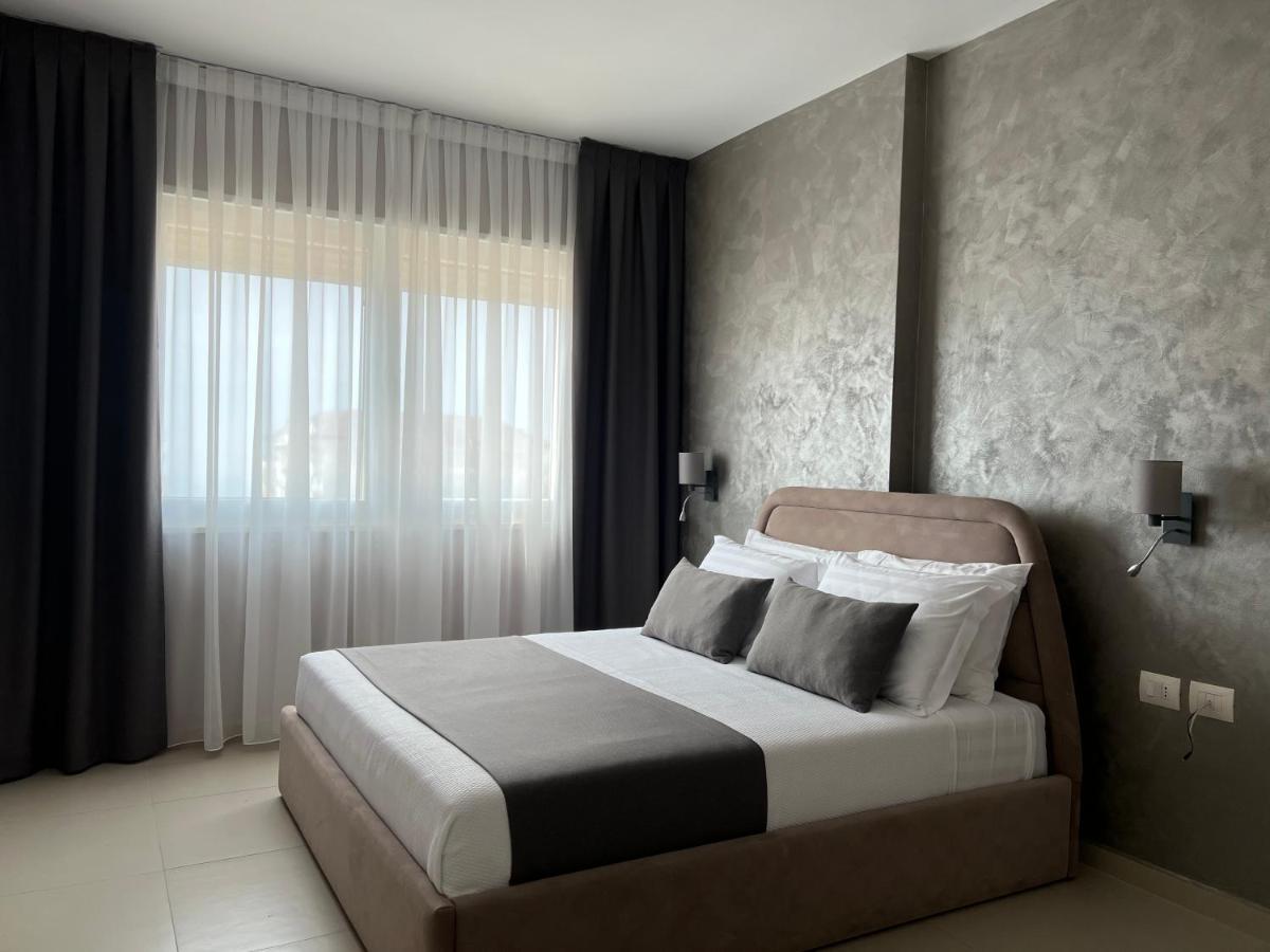 Domus Hotel & Apartments Shëngjin Εξωτερικό φωτογραφία