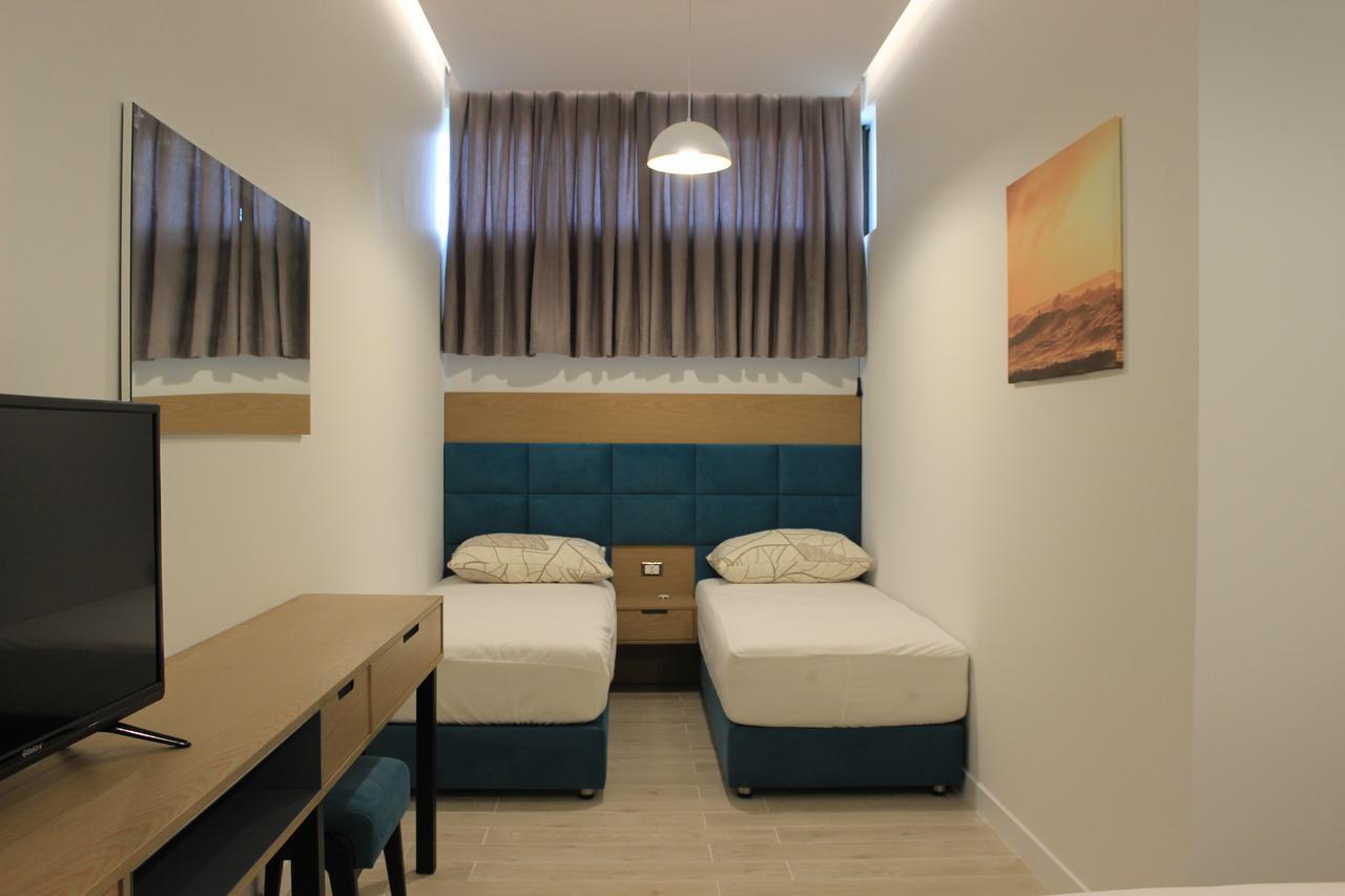 Domus Hotel & Apartments Shëngjin Εξωτερικό φωτογραφία